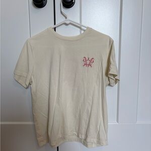 Universal Thread “Suns out buns out” graphic tee